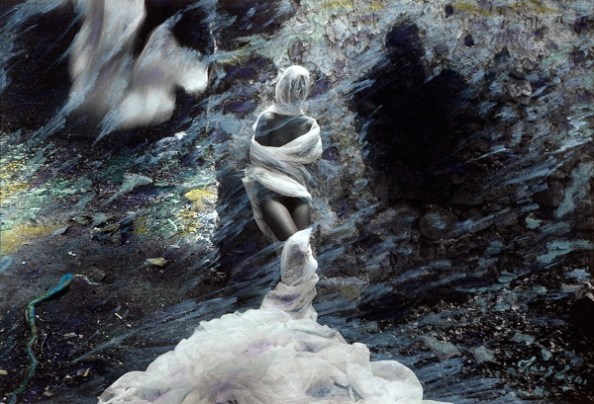 Jung Zseni: Száműzetés