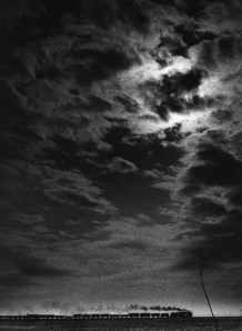 Markovics Ferenc: Felhő és vonat Markovics Ferenc: Felhő és vonat