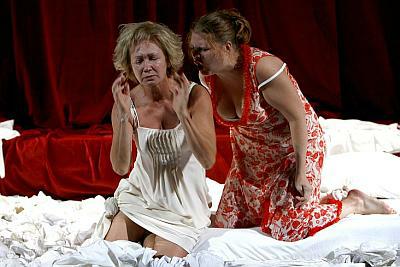 Udvaros Dorottya és Mészáros Piroska