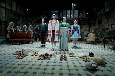 Leonce és Lána - színház