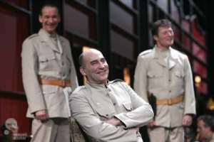 Egyszer élünk, avagy...  - színház