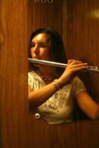 Bacskó Éva a liftben Bacskó Éva a liftben