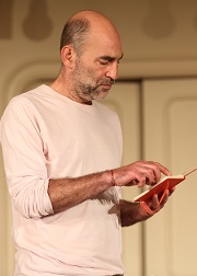 Mikorra parancsolja a fürdőt?