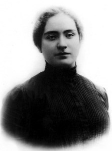 Székely Aladár felvétele Lesznai Annáról (1905 k.)