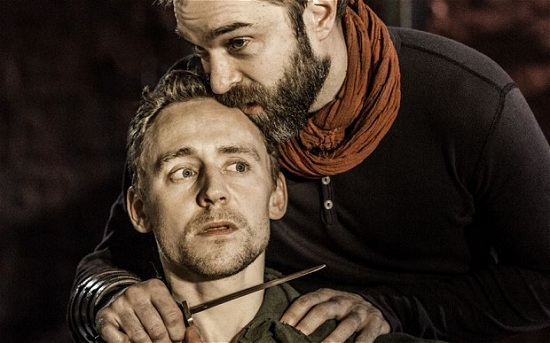 Tom Hiddleston (Coriolanus), Hadley Fraser (Aufidius)