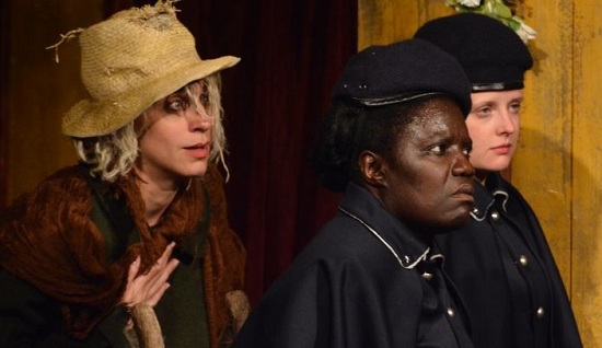 Mindenki a második szerepében (Pallant, Richardson, Lawrence)