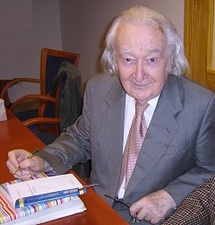 Szathmári István professzor