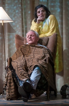 És maga kicsoda? (Lukáts Andor, Lázár Kati)