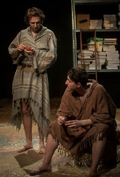 Két nagy komédiás:  Domokos Zsolt (Achilles), Borsányi Dániel (Pyramus)