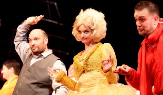 Leporello (Hábetler András), Zerlina (Bucsi Annamária), don Giovanni (Bognár Szabolcs)