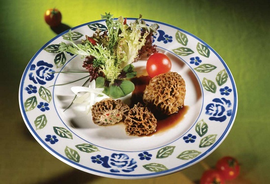 Balázs Péter • Vomberg Frigyes Májjal töltött kucsmagomba