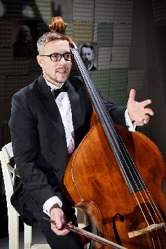 Klem Viktor (A nagybőgő) (KG)