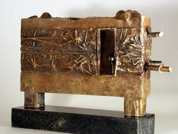 Ásatás, 2005 (bronz, acél)