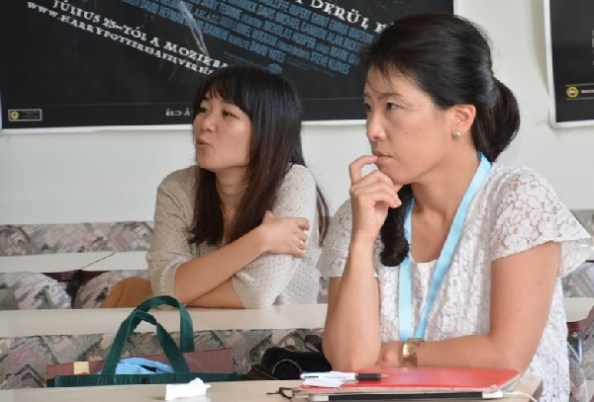 Távol-keleti hallgatók (MGy)