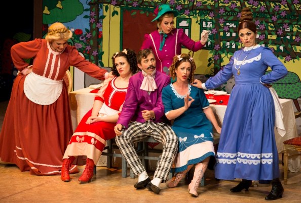 Legényfogócsata (középen a tanító, A. Boldan)